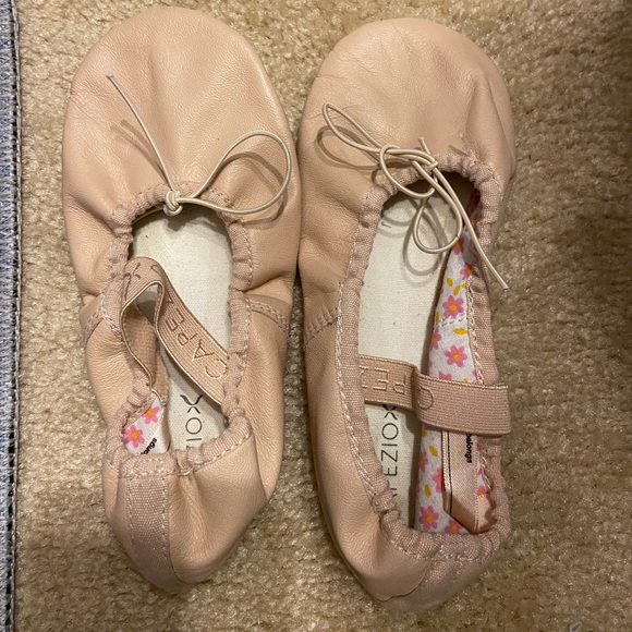 Capezio ballet slippers-size 1 little girls-ballet pink- worn for 1 dance season - Picture 7 of 13